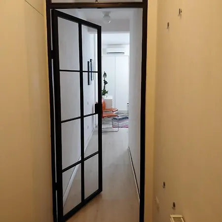 Old City- Big * Bucarest