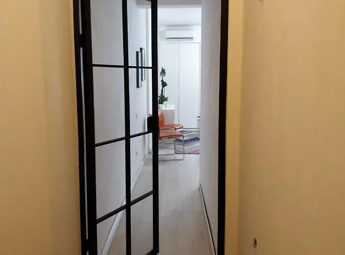 Old City- Big * Bucureşti