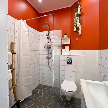 Old City- Big Boekarest