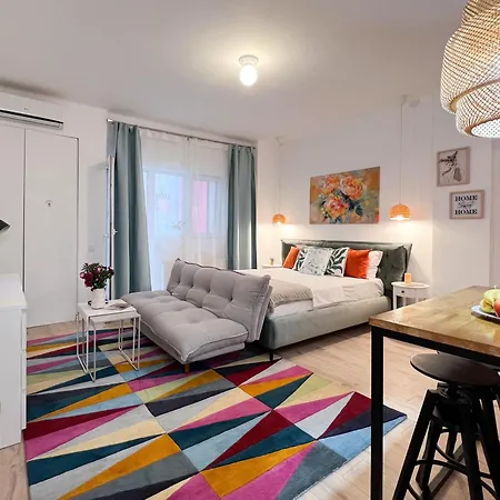 Old City- Big * Boekarest